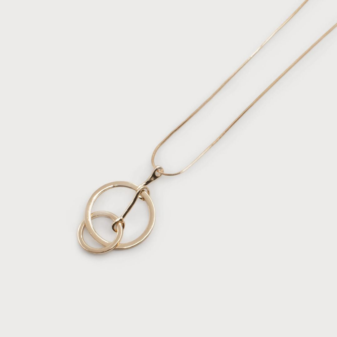 Double Metal Ring Pendant Necklace - 1653