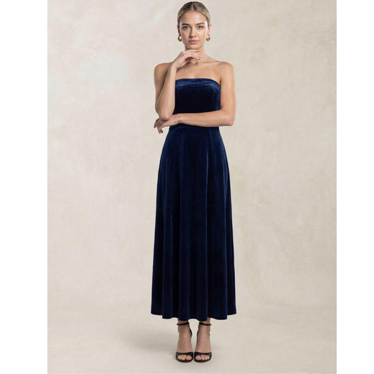 Blizzard Velvet Dress | M065805 | Navy