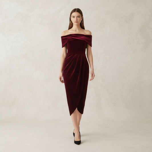 Stormlight Velvet Dress | M065807 | Burgundy