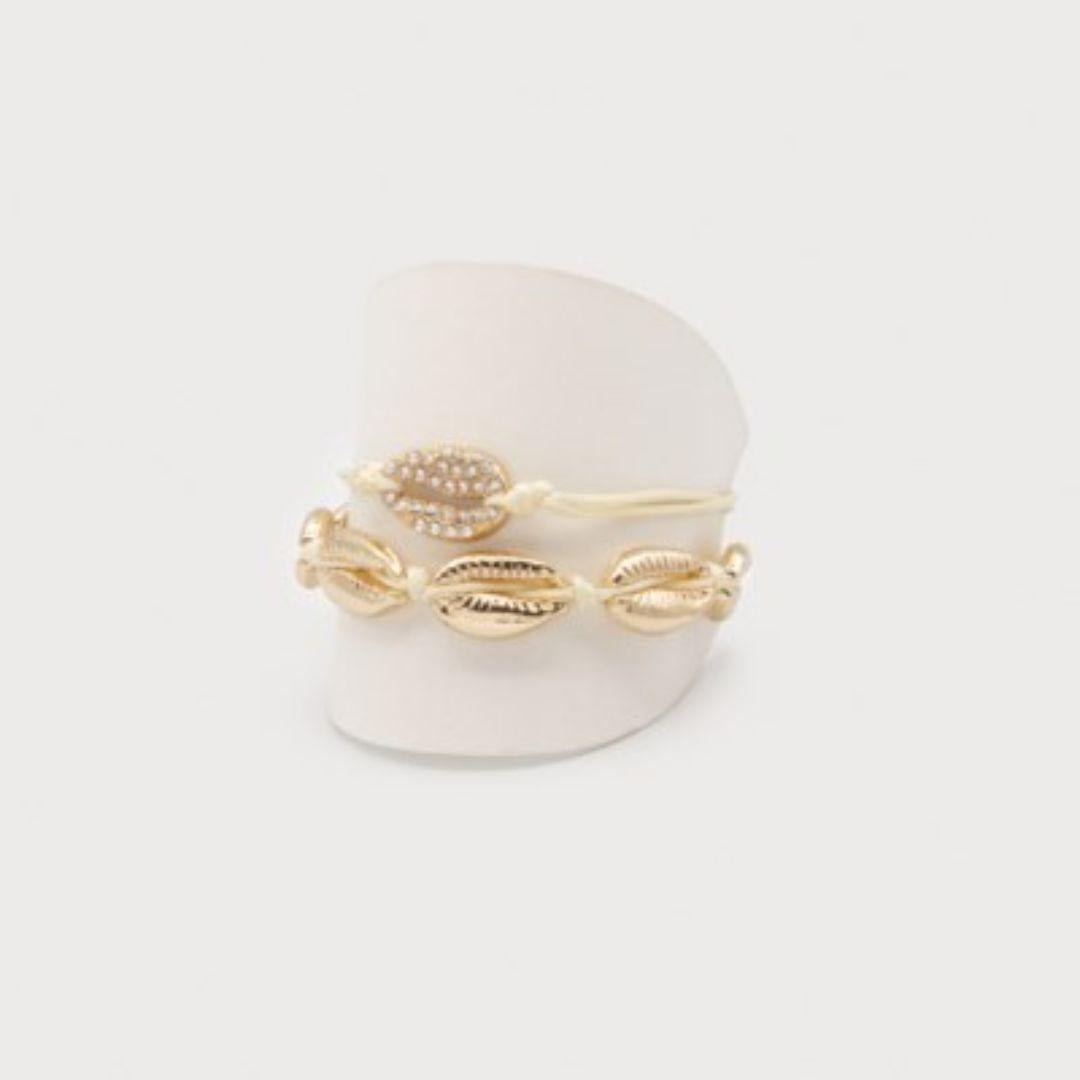 Shells on String Bracelet