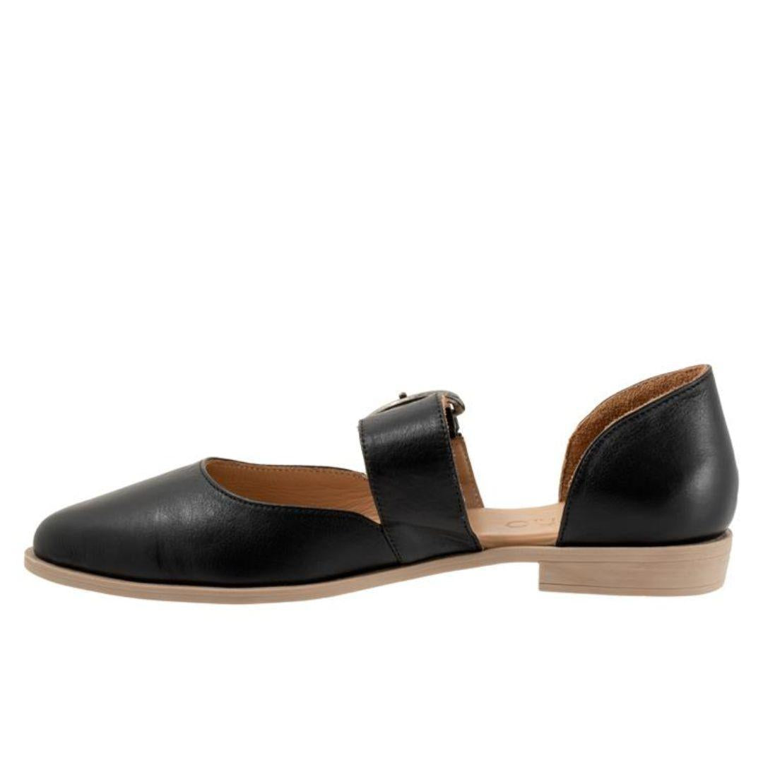 Brittany Flat - Bueno - Black
