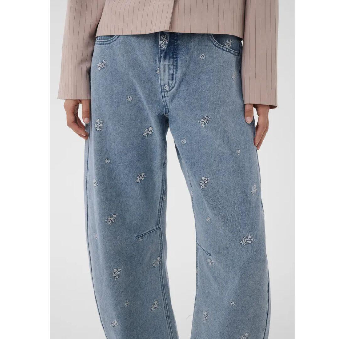Altar Aniceta Barrel Jeans | Light Blue Wash