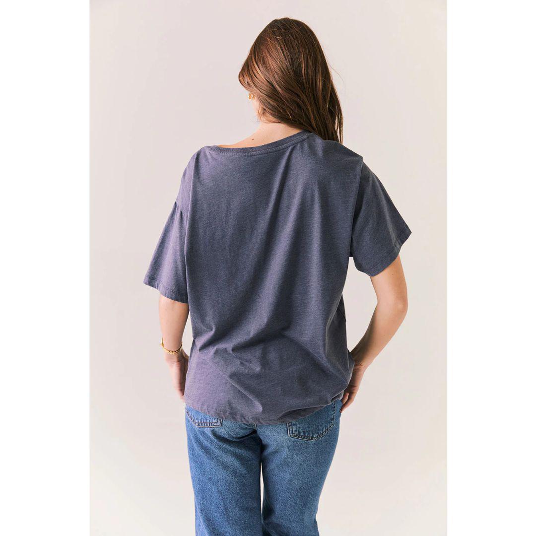 Willie Nelson Lady Luck Tee – Avalon Blue