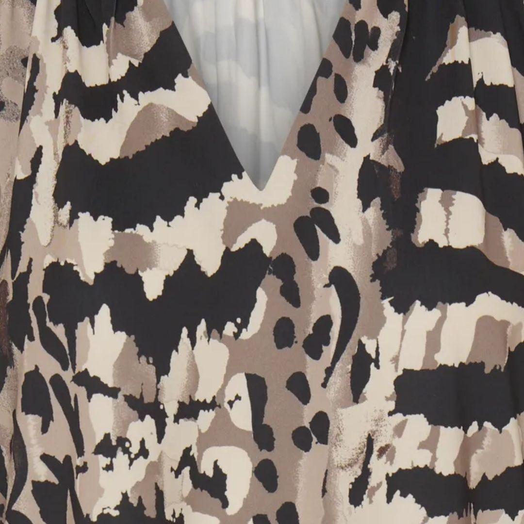 Seen Dressy Tee | Abstract Leo Driftwood
