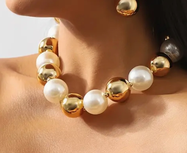 Barbara Ball Necklace - Silver