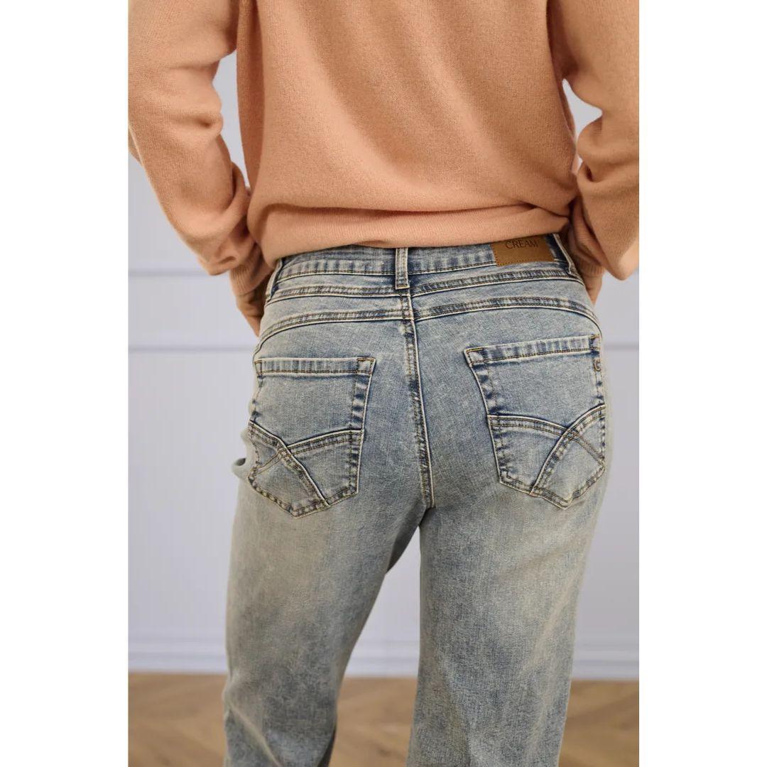 Lisa Straight 7/8 Jeans - Stowe Medium