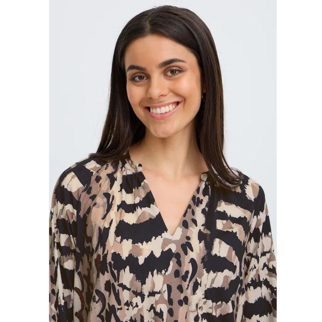 Seen Long Sleeve Top | Abstract Leo Driftwood