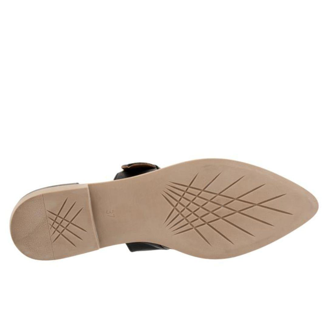 Brittany Flat - Bueno - Black