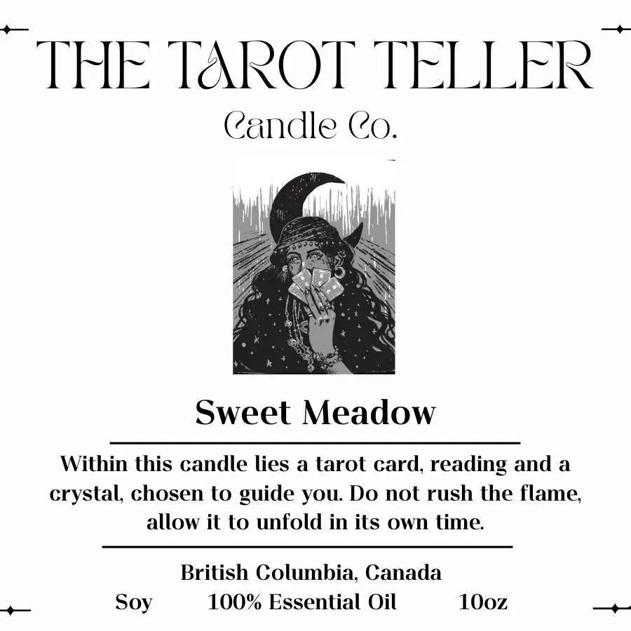 Tarot Reveal Candle - Birchwood & Honeysuckle