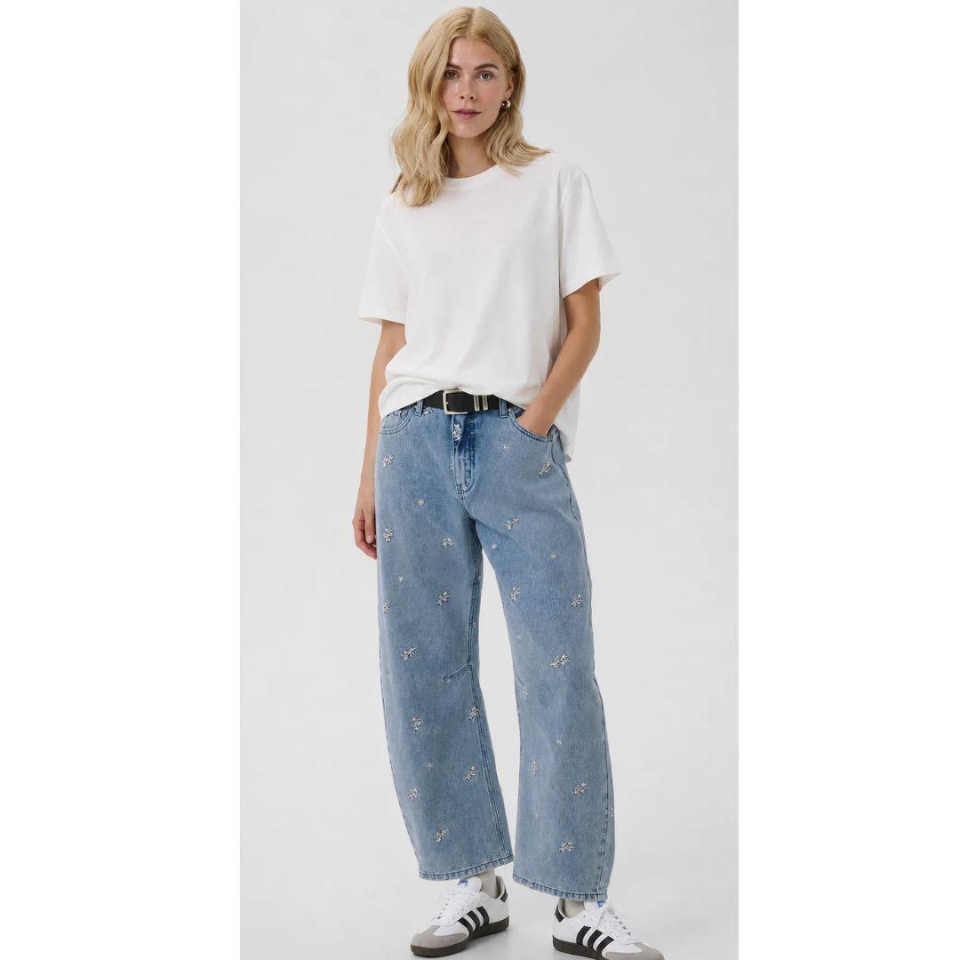 Altar Aniceta Barrel Jeans | Light Blue Wash